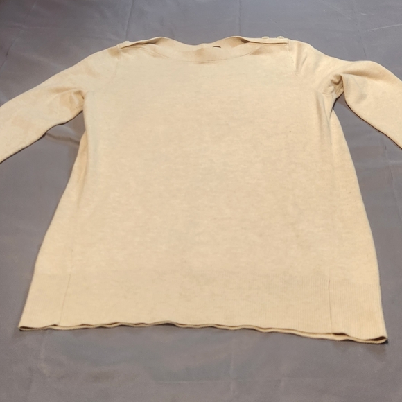 LOFT Sweaters - 💜LOFT Cream Sweater Cardigan Size M